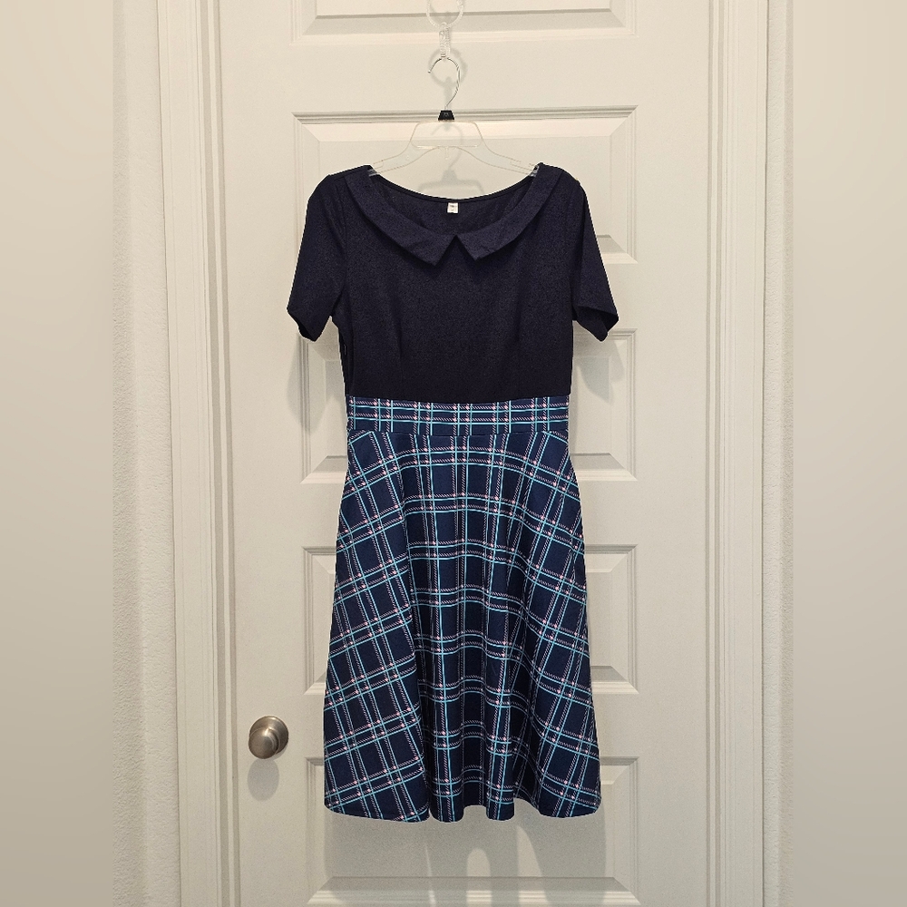 Helyo Fashion Short Sleeve Midi Dress, EUC, Size Large